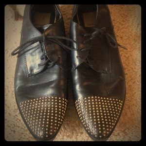 Dolce Vita Studded Oxfords Size 7
